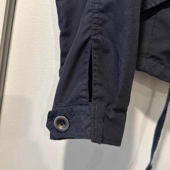 EUC Forever 21 Lightweight Navy Jacket - Picture 4 of 5